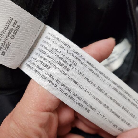 Abercrombie & Fitch Faux Leather Black CURVE LOVE “The 90s Straight” Pants - Picture 8 of 13
